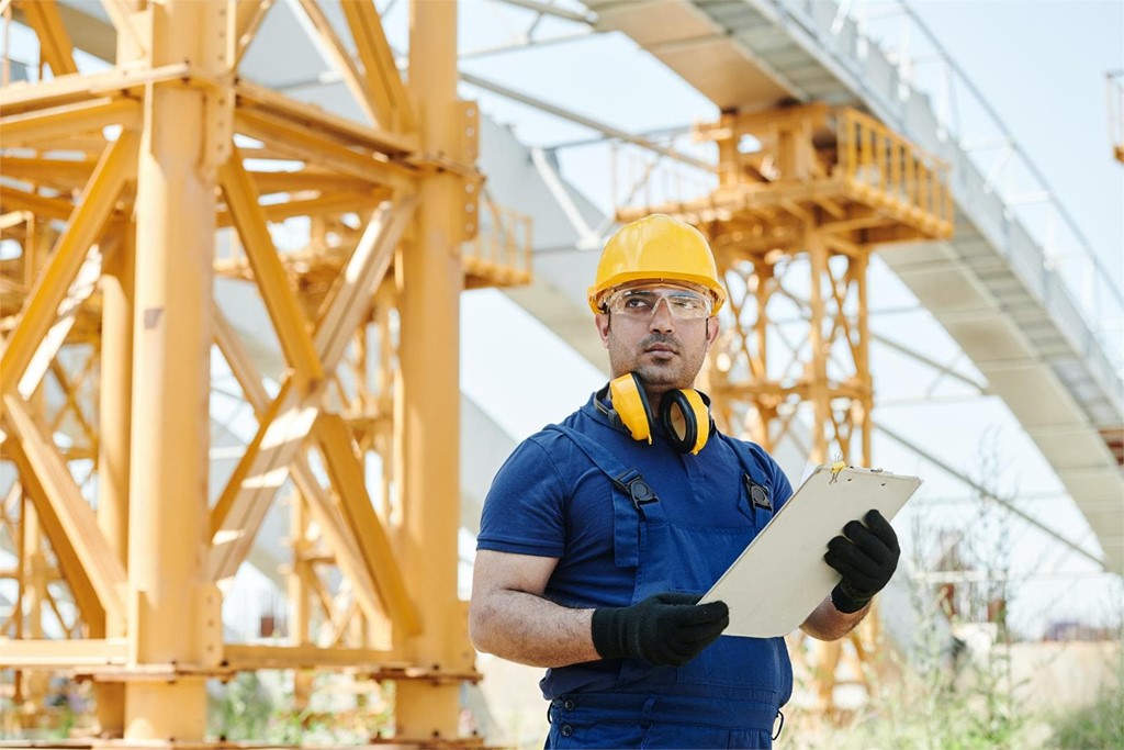 La propiedad privada y su relación en los activos de las obras 1 La propiedad privada y su relación en los activos de las obras